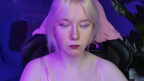 Snapshot of nancymartinez chatting on January 19, 2025, 5:05 am nancymartinez online show from January 19, 2025, 5:05 am