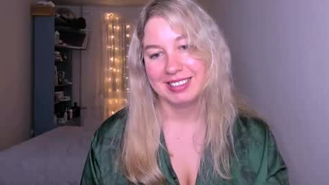 Snapshot of nancysanders chatting on May 16, 2026, 7:45 pm Nancy online show from May 16, 2026, 7:45 pm