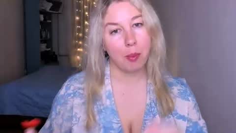 Snapshot of nancysanders chatting on June 20, 2026, 6:11 pm Nancy online show from June 20, 2026, 6:11 pm