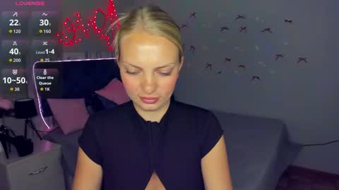 NancySummer online show from July 17, 2026, 10:11 am