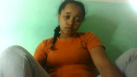 nandrianina416143 online show from July 31, 2026, 10:36 am