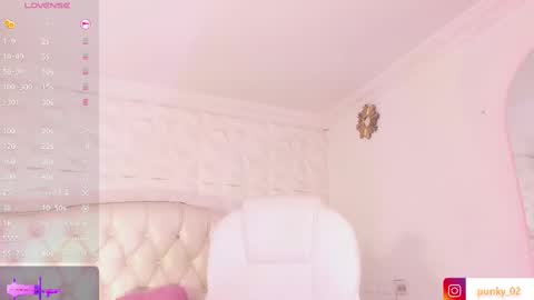 Snapshot of nanit_l chatting on February 12, 2025, 2:14 am anna online show from February 12, 2025, 2:14 am