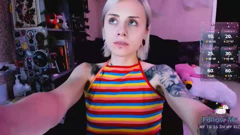 Monday-Friday 12-4 AM and 6-9 AM New York time online show from November 16, 2025, 8:36 pm