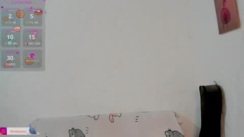 Snapshot of naoko_uwu chatting on January 11, 2025, 4:06 am Naoko online show from January 11, 2025, 4:06 am