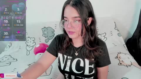 Snapshot of naoko_uwu chatting on January 14, 2025, 1:36 am Naoko online show from January 14, 2025, 1:36 am