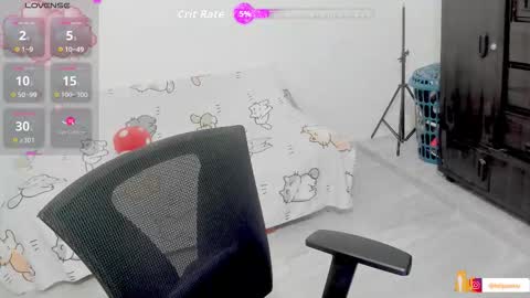 Snapshot of naoko_uwu chatting on October 24, 2025, 10:50 pm Naoko online show from October 24, 2025, 10:50 pm