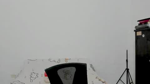 Snapshot of naoko_uwu chatting on November 2, 2025, 12:02 am Naoko online show from November 2, 2025, 12:02 am