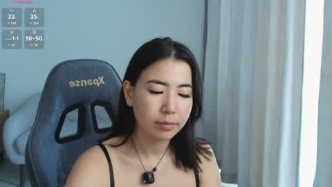 Snapshot of naomi_52 chatting on June 1, 2026, 1:29 am Naomi online show from June 1, 2026, 1:29 am