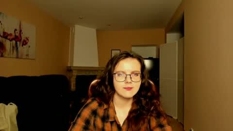 Snapshot of naomi_di chatting on June 28, 2026, 7:09 pm naomi_di online show from June 28, 2026, 7:09 pm