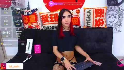Snapshot of naomi_femme chatting on May 12, 2026, 11:29 am naomi_femme online show from May 12, 2026, 11:29 am