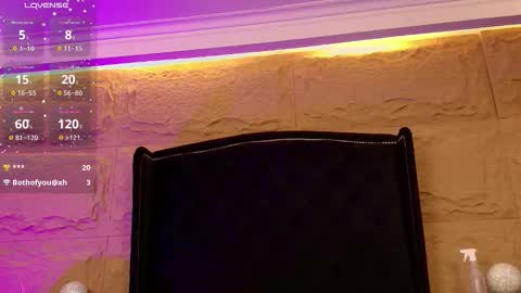 Naomi online show from October 18, 2025, 9:26 pm