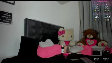 Snapshot of naomi_kobayashi chatting on April 29, 2026, 11:22 pm naomi_kobayashi online show from April 29, 2026, 11:22 pm