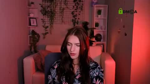 Snapshot of naomi_perl chatting on June 20, 2026, 9:45 am Naomi online show from June 20, 2026, 9:45 am