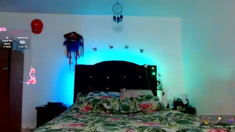 Snapshot of naomi_unu chatting on June 18, 2026, 12:55 am Naomi online show from June 18, 2026, 12:55 am