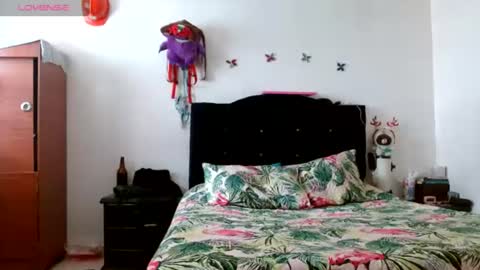 Snapshot of naomi_unu chatting on June 18, 2026, 7:07 pm Naomi online show from June 18, 2026, 7:07 pm