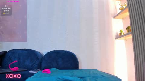 Snapshot of naomi_viper_ chatting on June 22, 2026, 11:07 am Naomi online show from June 22, 2026, 11:07 am