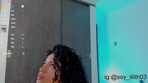 Snapshot of naomigarcia chatting on October 12, 2025, 2:54 am Naomi online show from October 12, 2025, 2:54 am