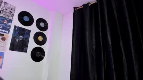 Snapshot of naomiharuno chatting on October 17, 2025, 2:04 am naomiharuno online show from October 17, 2025, 2:04 am