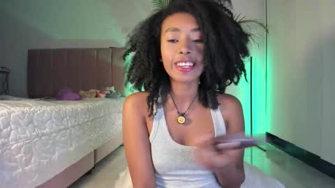 Snapshot of naomii1020 chatting on October 3, 2025, 1:24 am Naomii online show from October 3, 2025, 1:24 am