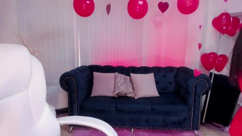 Snapshot of naomii_campbell_ chatting on February 14, 2025, 1:08 pm Naomi Campbell online show from February 14, 2025, 1:08 pm