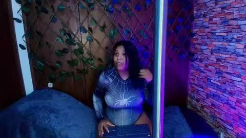 Naomi Campbel online show from October 22, 2025, 9:14 pm