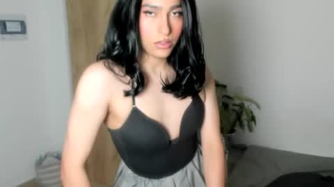 Naomi Moore online show from August 2, 2026, 11:47 pm