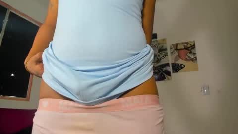 naomiwildburn online show from February 28, 2025, 1:47 pm