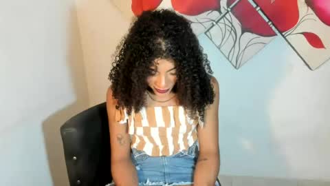 Snapshot of naomiwildburn chatting on June 24, 2026, 12:53 am naomiwildburn online show from June 24, 2026, 12:53 am