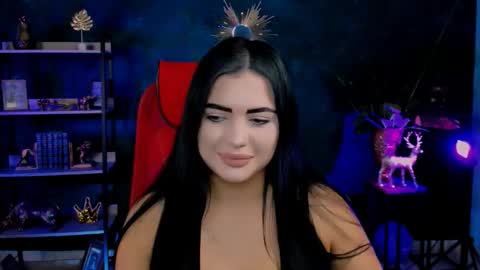 naomiwilsons online show from November 19, 2025, 12:16 pm