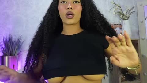 Snapshot of naomixjones1 chatting on May 8, 2026, 4:40 am Naomi online show from May 8, 2026, 4:40 am