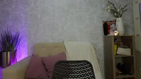 Snapshot of naomixjones1 chatting on May 23, 2026, 10:47 pm Naomi online show from May 23, 2026, 10:47 pm