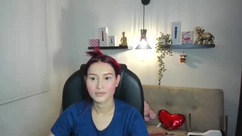Snapshot of naomy_stanley chatting on June 9, 2026, 11:27 pm Naomy Stanley online show from June 9, 2026, 11:27 pm