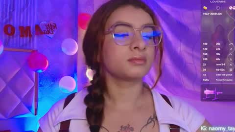 Naomy  online show from February 15, 2026, 7:51 am