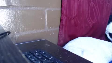 Snapshot of naomylux1 chatting on February 5, 2026, 5:56 am naomylux1 online show from February 5, 2026, 5:56 am