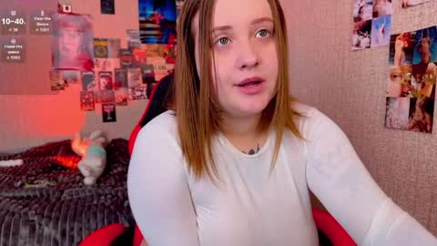 Snapshot of naomyreyyy chatting on April 4, 2026, 11:40 am Naomy Rey online show from April 4, 2026, 11:40 am