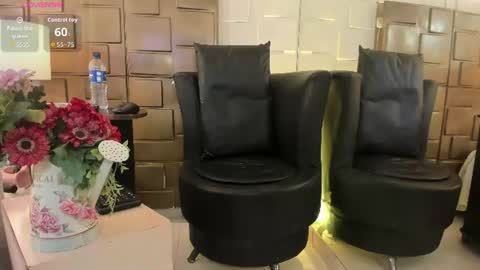 Snapshot of naomyrivera chatting on July 10, 2026, 6:43 pm nao online show from July 10, 2026, 6:43 pm