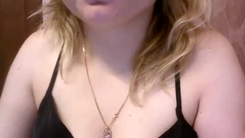 Snapshot of narcisjill chatting on January 17, 2025, 1:25 am NarcisJill online show from January 17, 2025, 1:25 am