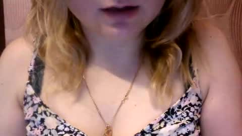 Snapshot of narcisjill chatting on January 22, 2025, 12:49 pm NarcisJill online show from January 22, 2025, 12:49 pm