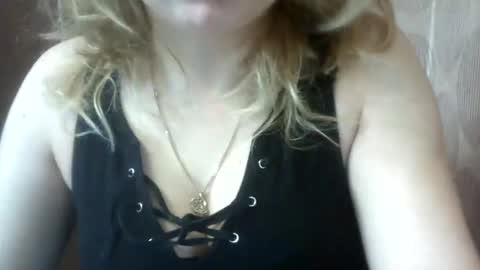 Snapshot of narcisjill chatting on February 23, 2025, 10:39 am NarcisJill online show from February 23, 2025, 10:39 am