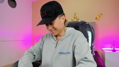 Nascary Fox online show from April 28, 2026, 11:37 am