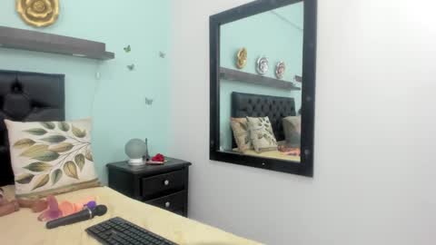 Debora online show from March 2, 2026, 7:15 am