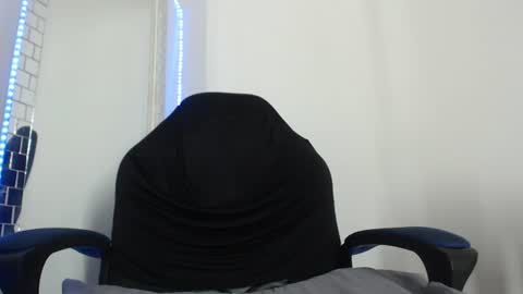 Snapshot of nassh_18 chatting on July 22, 2026, 10:01 pm nassh_18 online show from July 22, 2026, 10:01 pm
