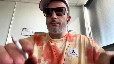 nassobout online show from May 18, 2026, 8:47 pm