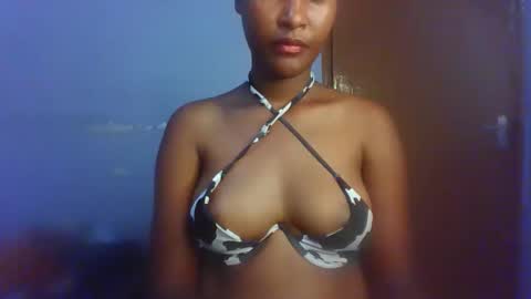 Snapshot of nasty_boobies chatting on November 21, 2025, 9:08 am Caren online show from November 21, 2025, 9:08 am