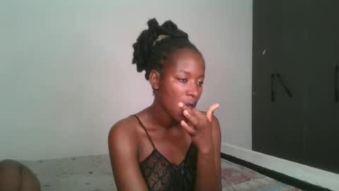 Snapshot of nasty_divah chatting on July 15, 2026, 10:31 am nasty_divah online show from July 15, 2026, 10:31 am