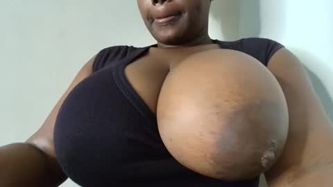 chimummy online show from April 27, 2026, 4:43 am