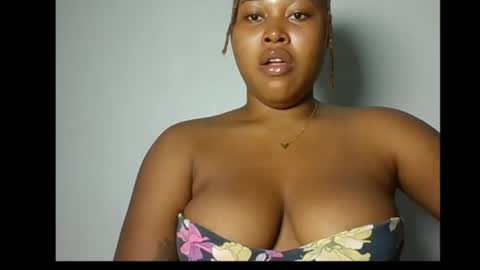 Snapshot of nastycunt_ chatting on July 4, 2026, 5:13 am Zanele online show from July 4, 2026, 5:13 am
