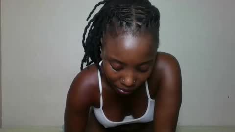 nastyivy1 online show from December 22, 2025, 7:11 pm