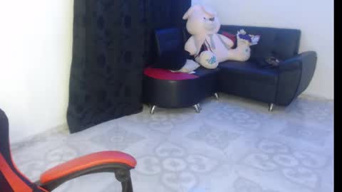 Nata Ramirez online show from February 1, 2025, 3:41 am