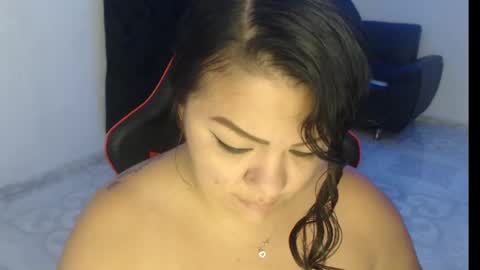 Nata Ramirez online show from September 28, 2025, 1:00 am